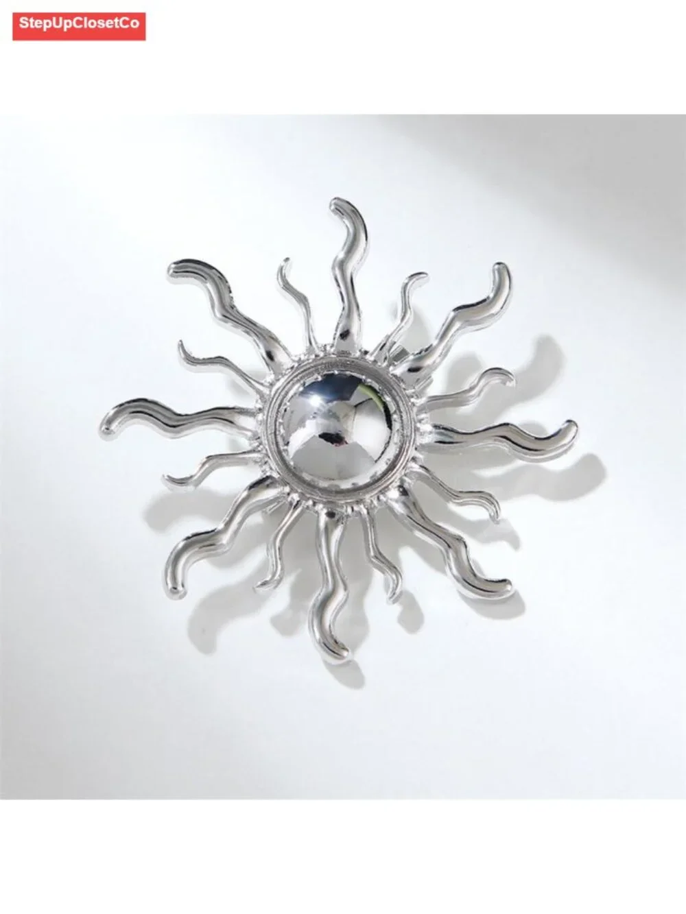 Vintage Celestial Gold Sun Brooch Pin Women Lapel Statement Jewelry